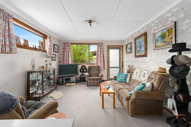 Photo of property in 15c Queen Street, Mosgiel, 9024