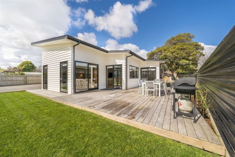 Photo of property in 27a Tennyson Street, Trentham, Upper Hutt, 5018