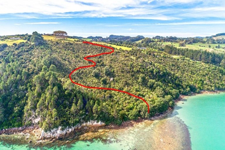 Photo of property in 408c Lees Road, Hahei, Whitianga, 3591