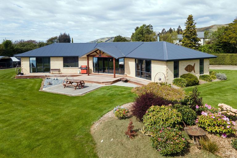 Photo of property in 14 Princes Street, Waimate, 7924