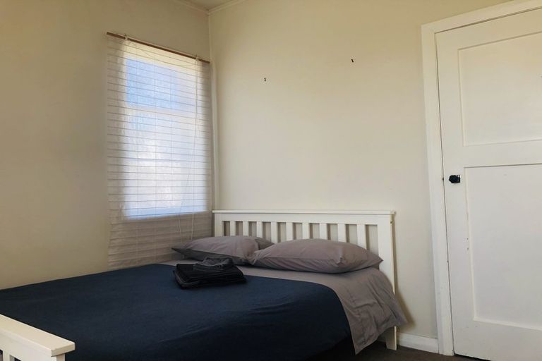 Photo of property in 7-7a Rangiatea Road, Epsom, Auckland, 1023