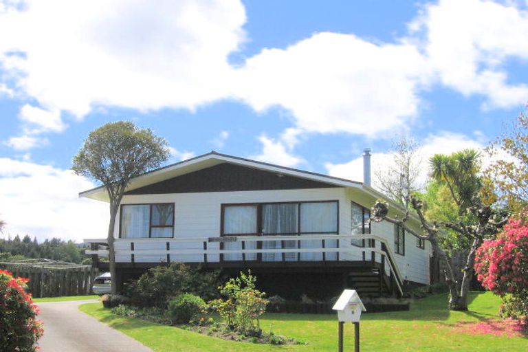 Photo of property in 8 Wembley Place, Richmond Heights, Taupo, 3330