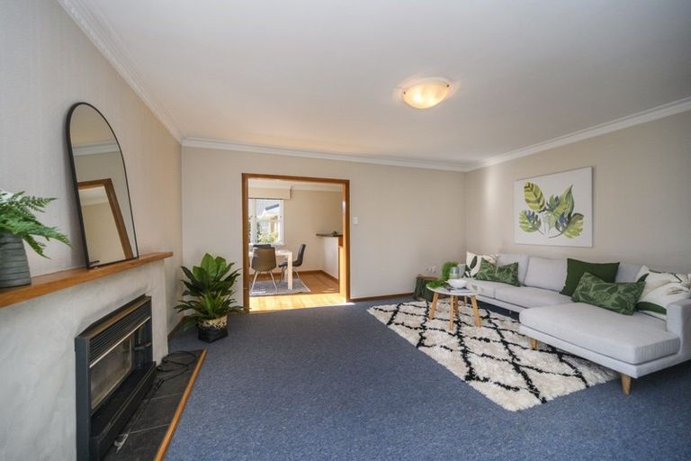 Photo of property in 6 Ruha Street, West End, Palmerston North, 4412