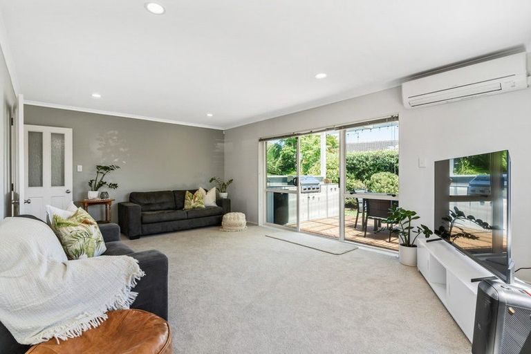 Photo of property in 67 Pacific Cove Drive, Papamoa Beach, Papamoa, 3118