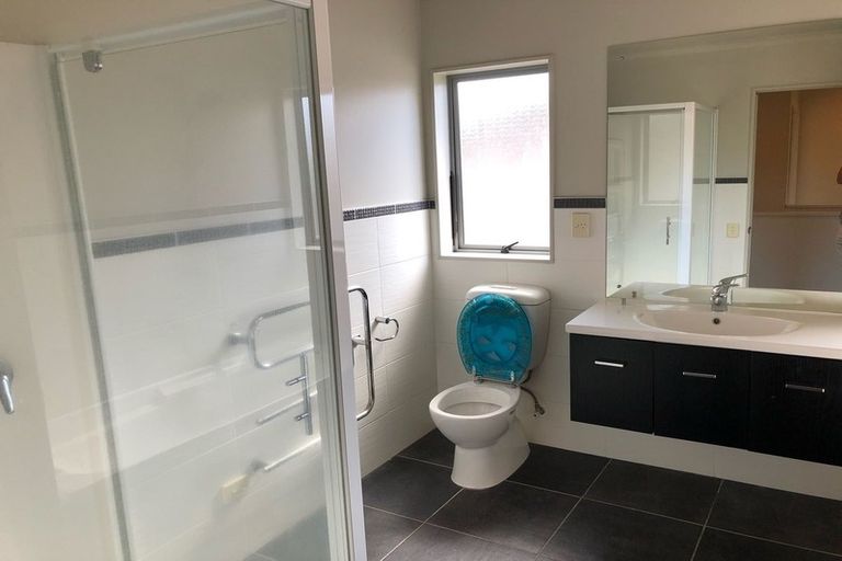 Photo of property in 59 Skelligs Drive, Flat Bush, Auckland, 2019