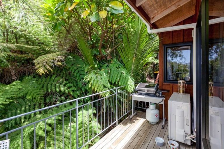 Photo of property in 30 Adams Road, Thornton Bay, Thames, 3575