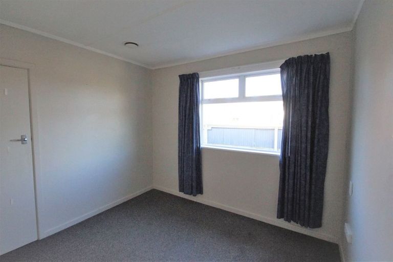 Photo of property in 16 Montrose Avenue, Culverden, 7392