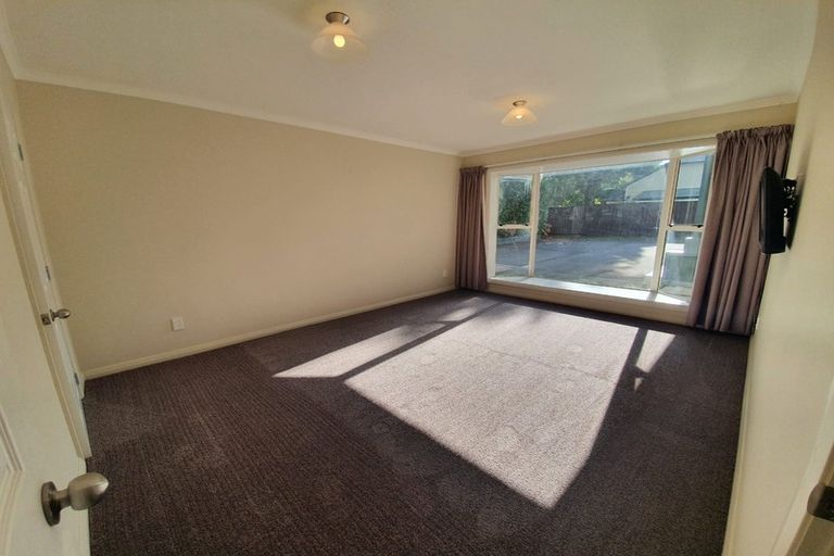 Photo of property in 184 Fitzherbert Avenue, West End, Palmerston North, 4410