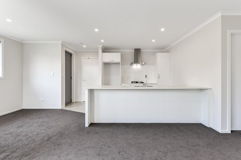 Photo of property in 75 Waruhia Crescent, Rototuna North, 3281