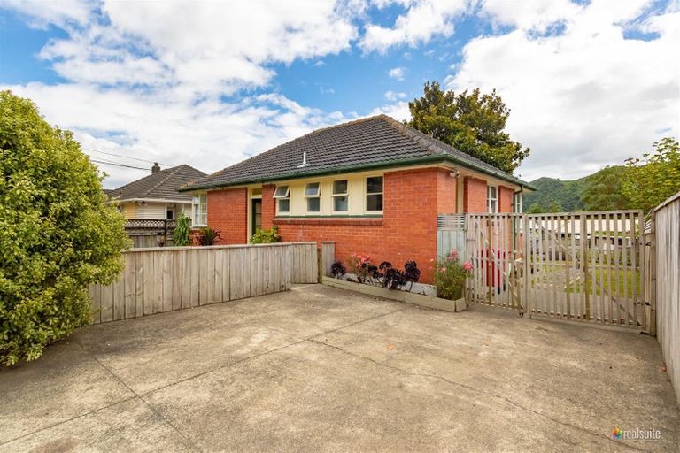 Photo of property in 29 Hay Street, Naenae, Lower Hutt, 5011