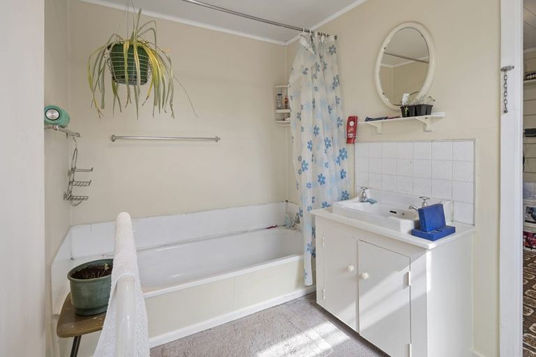 Photo of property in 151 Broughton Street, Gore, 9710