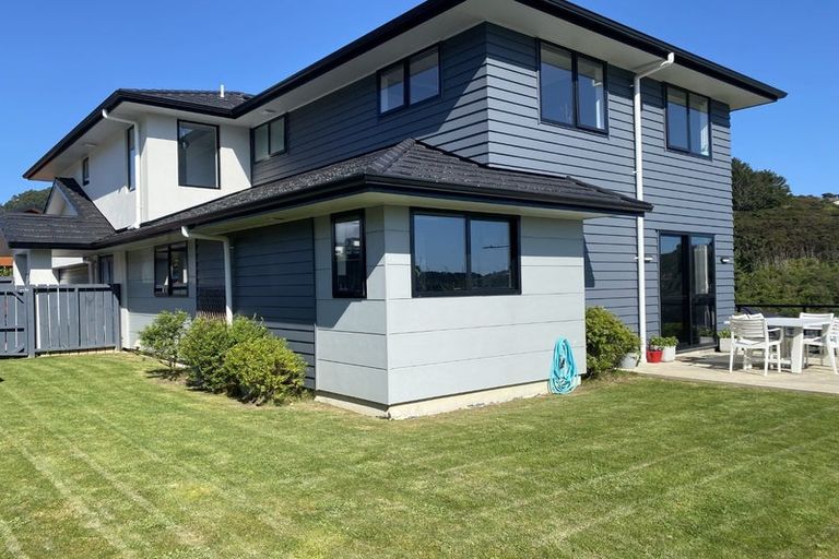 Photo of property in 163 Navigation Drive, Whitby, Porirua, 5024