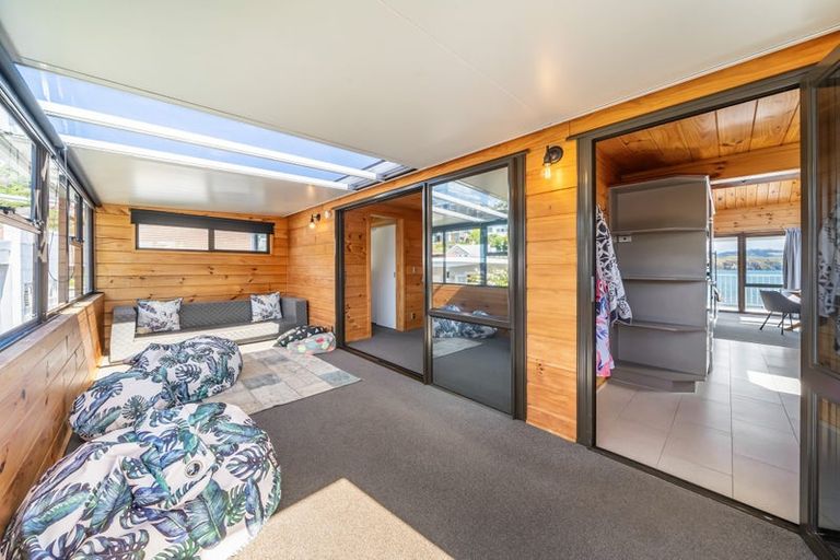 Photo of property in 47 Moana Road, Plimmerton, Porirua, 5026