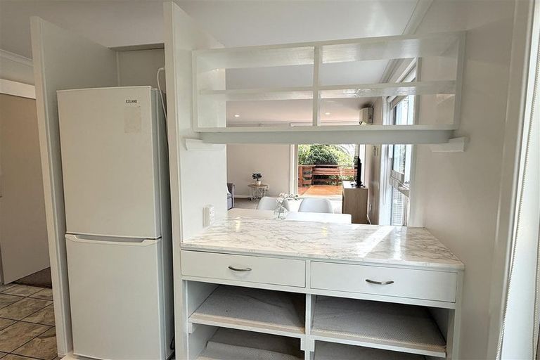 Photo of property in 7 Weenink Road, Karoro, Greymouth, 7805