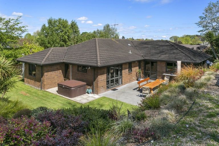 Photo of property in 22 Grace Avenue, Leamington, Cambridge, 3432