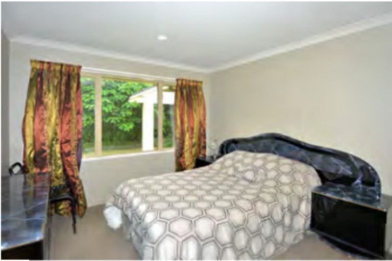 Photo of property in 6 Foresters Crescent, Parklands, Christchurch, 8083
