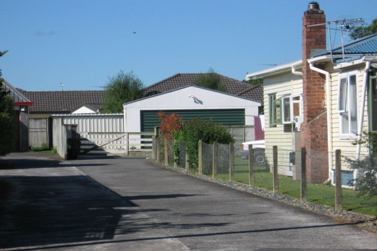 Photo of property in 35 Fairview Road, Papatoetoe, Auckland, 2025