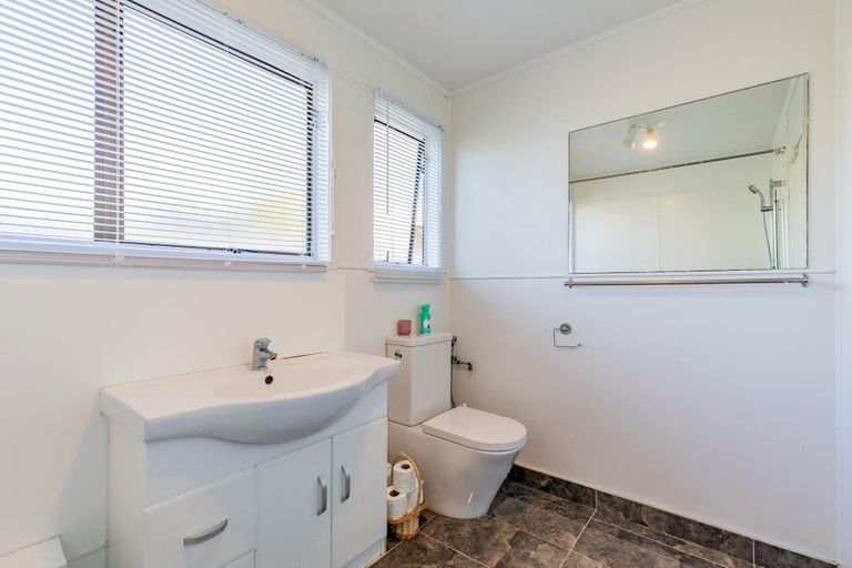 Photo of property in 10a Hamblyn Place, Ranui, Auckland, 0612