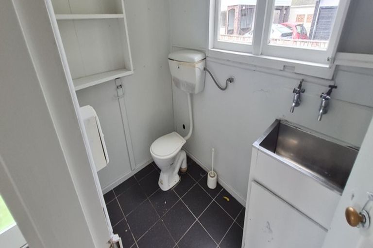 Photo of property in 105 Puhinui Road, Papatoetoe, Auckland, 2104