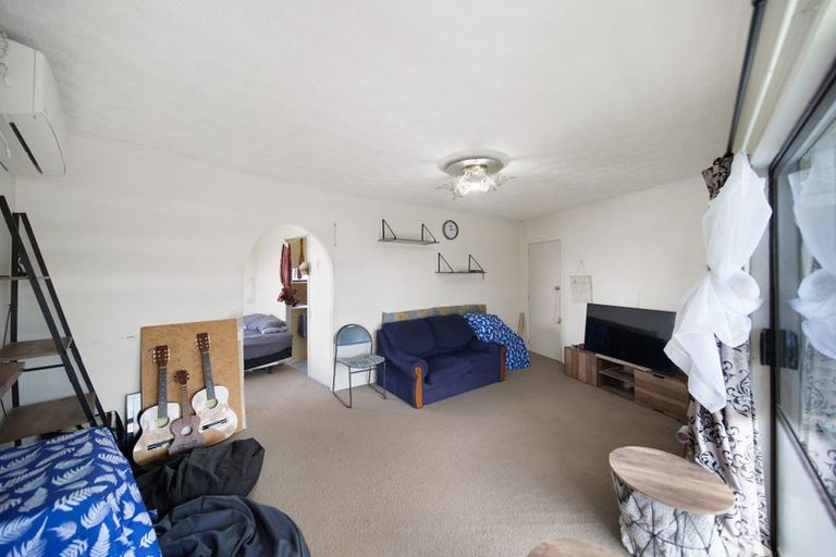 Photo of property in 44 Harwood Crescent, Otara, Auckland, 2023