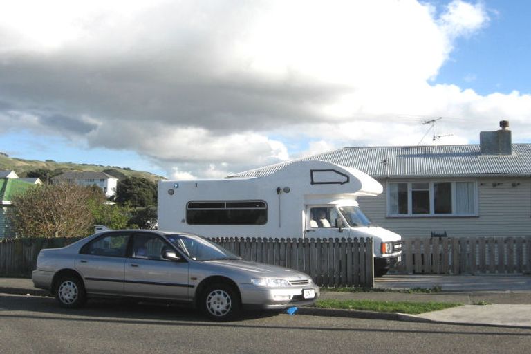 Photo of property in 72a Hereford Street, Cannons Creek, Porirua, 5024
