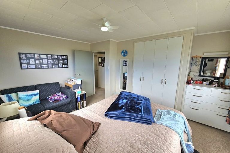 Photo of property in 5 Cargill Place, Frankleigh Park, New Plymouth, 4310