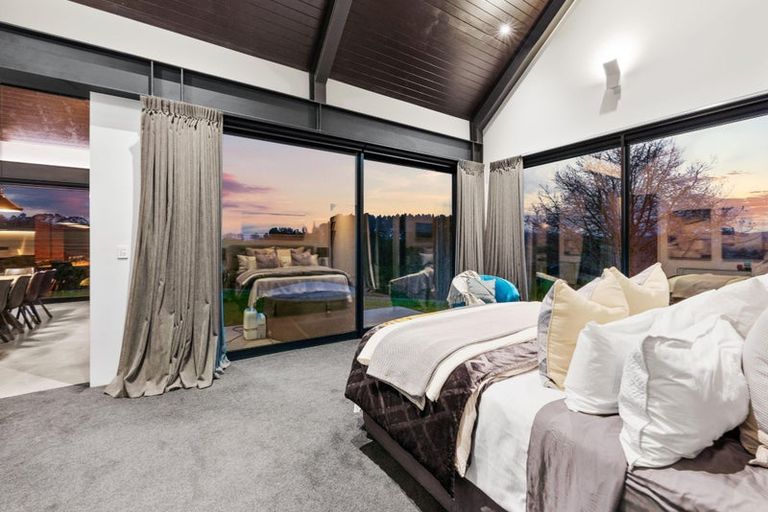 Photo of property in 104 Stoneridge Terrace, Whitford, Manurewa, 2576