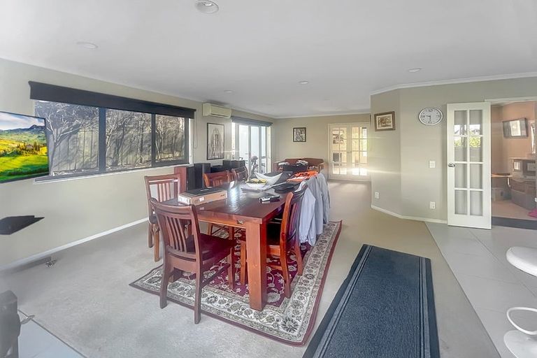 Photo of property in 107 Pine Harbour Parade, Beachlands, Auckland, 2018