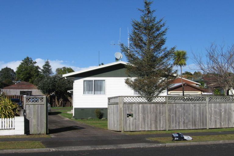 Photo of property in 11 Blomfield Street, Nawton, Hamilton, 3200