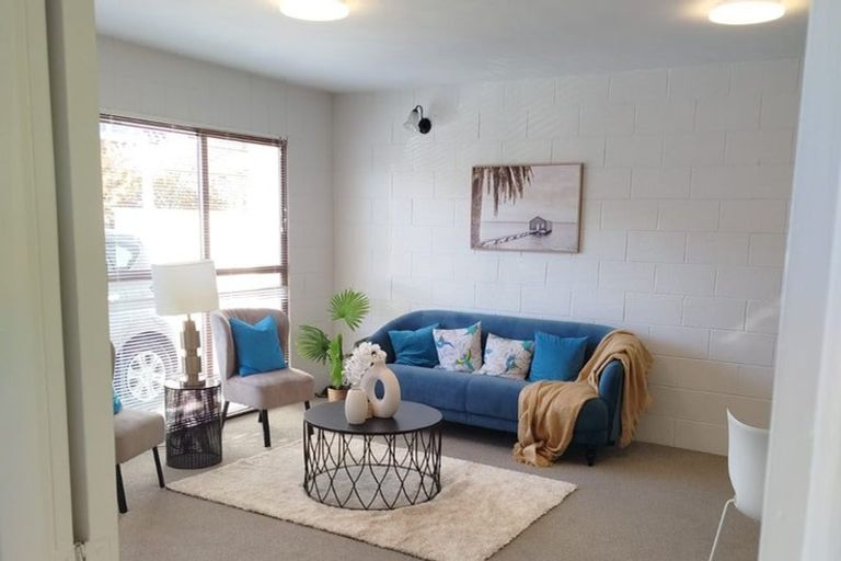 Photo of property in 3/772 Beach Road, Browns Bay, Auckland, 0630