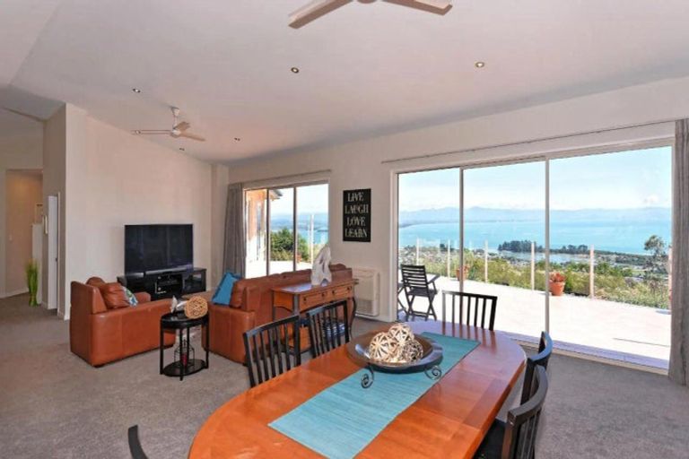 Photo of property in 28 Zeehaen Place, Britannia Heights, Nelson, 7010