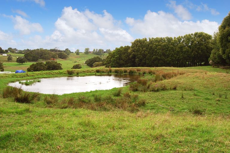 Photo of property in 63 Marshall Road, Kaiwaka, 0573