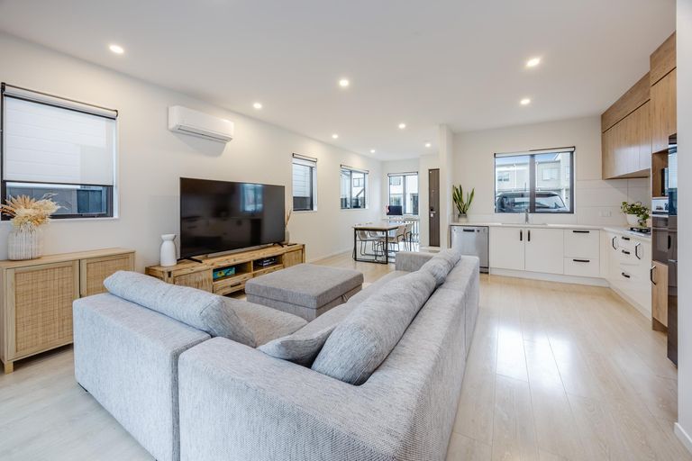 Photo of property in 41 Tumu Road, Papakura, 2110