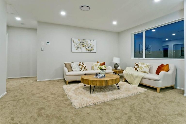 Photo of property in 6c Seaview Road, Milford, Auckland, 0620