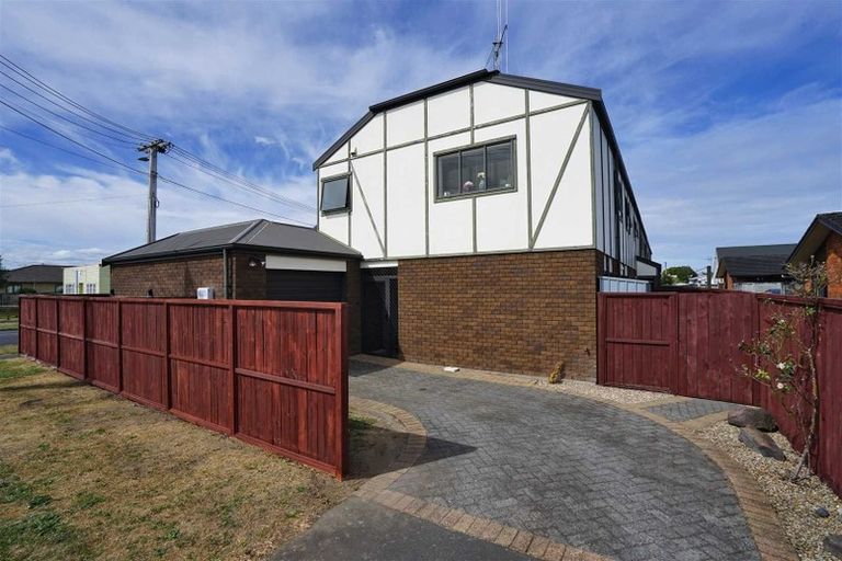 Photo of property in 55 Campbell Street, Frankton, Hamilton, 3204