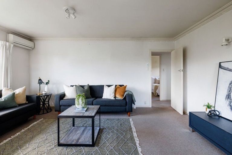 Photo of property in 86 Sandwich Road, St Andrews, Hamilton, 3200