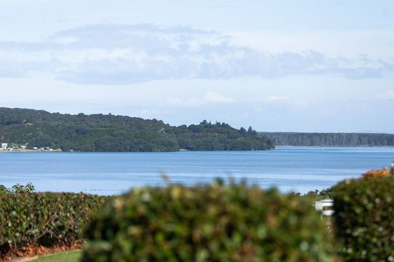 Photo of property in 131 Athenree Road, Athenree, Katikati, 3177