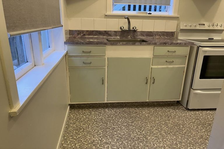 Photo of property in 1 Liardet Street, Vogeltown, Wellington, 6021