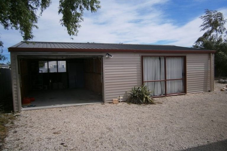 Photo of property in 14 Cross Street, Coalgate, 7673