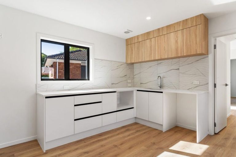 Photo of property in 9 Snell Avenue, Papakura, 2110