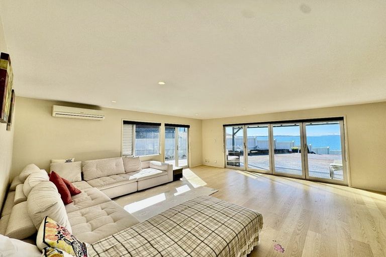 Photo of property in 2 Cliff Road, Torbay, Auckland, 0630