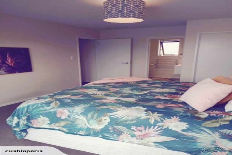 Photo of property in 6 Huetu Place, Bell Block, New Plymouth, 4312