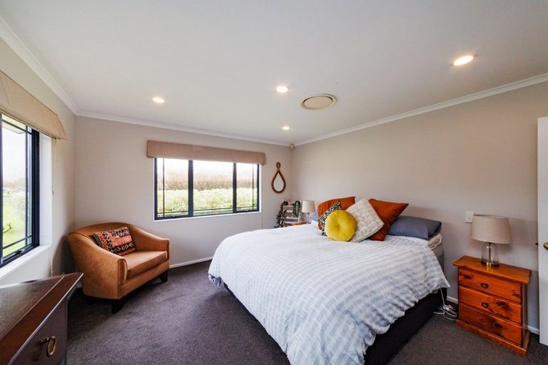 Photo of property in 1156a Kairanga Bunnythorpe Road, Kairanga, Palmerston North, 4475