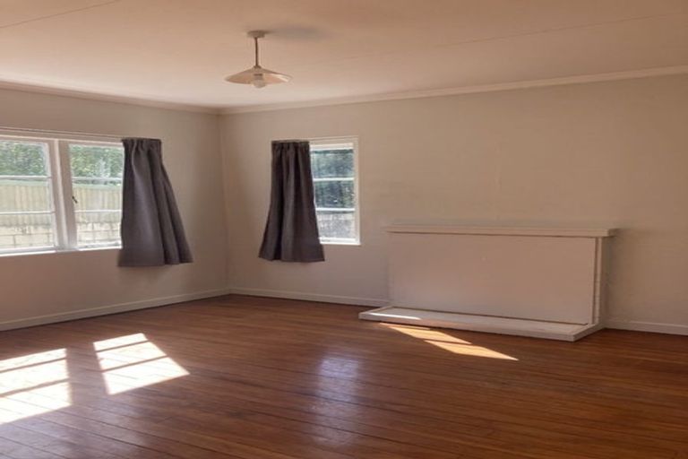 Photo of property in 10 Masters Avenue, Hillcrest, Hamilton, 3216