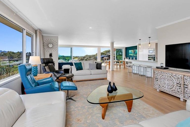 Photo of property in 214 Marsden Point Road, Ruakaka, 0116