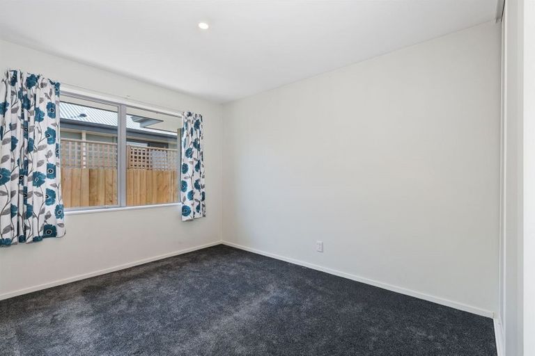 Photo of property in 2/166 Palmers Road, New Brighton, Christchurch, 8083