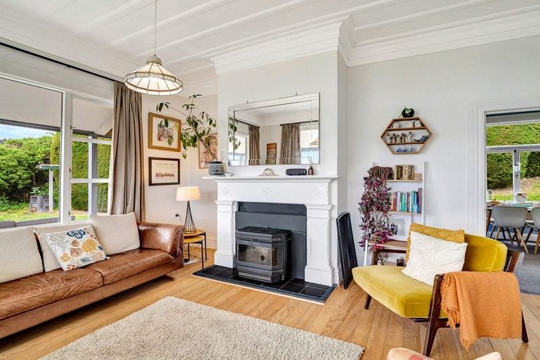 Photo of property in 42 Marion Street, Macandrew Bay, Dunedin, 9014