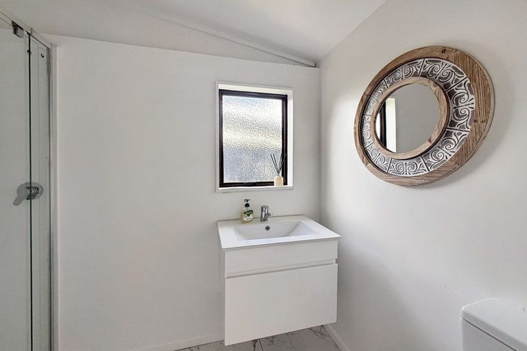 Photo of property in 202 Wellington Road, Wainuiomata, Lower Hutt, 5014