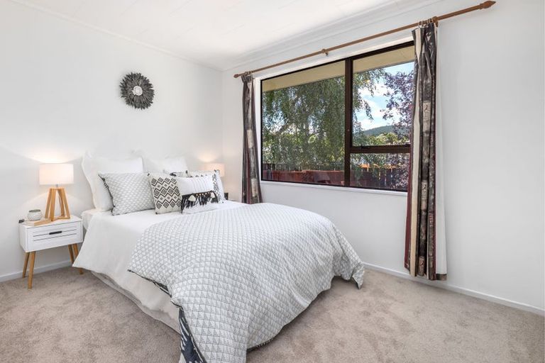 Photo of property in 20 Linwood Drive, Paraparaumu, 5032