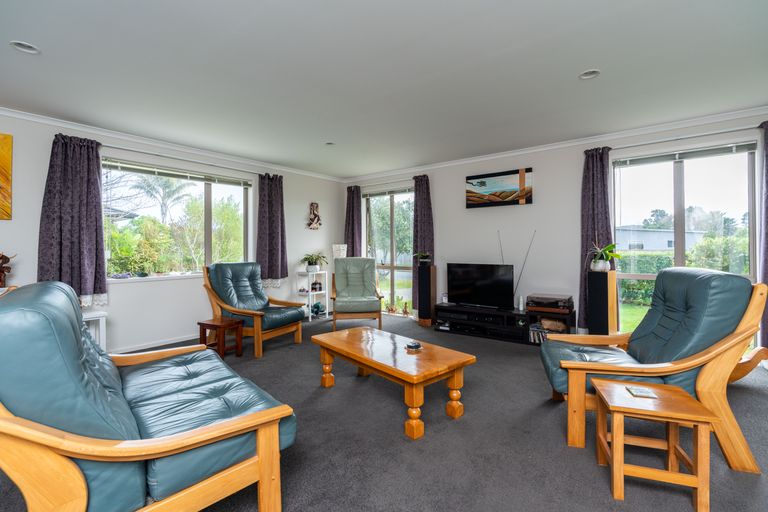 Photo of property in 17 Kedge Drive, Mangawhai, 0505